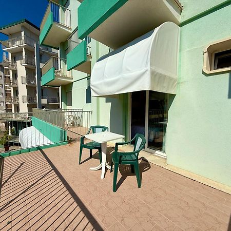 Hotel Palme Park & Beach Included Lido di Jesolo Exterior foto