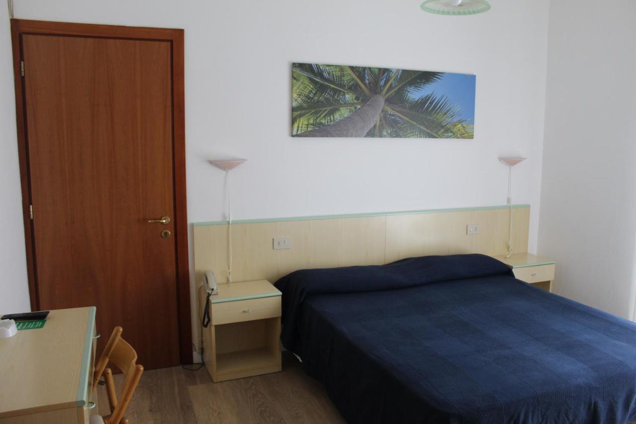 Hotel Palme Park & Beach Included Lido di Jesolo Exterior foto