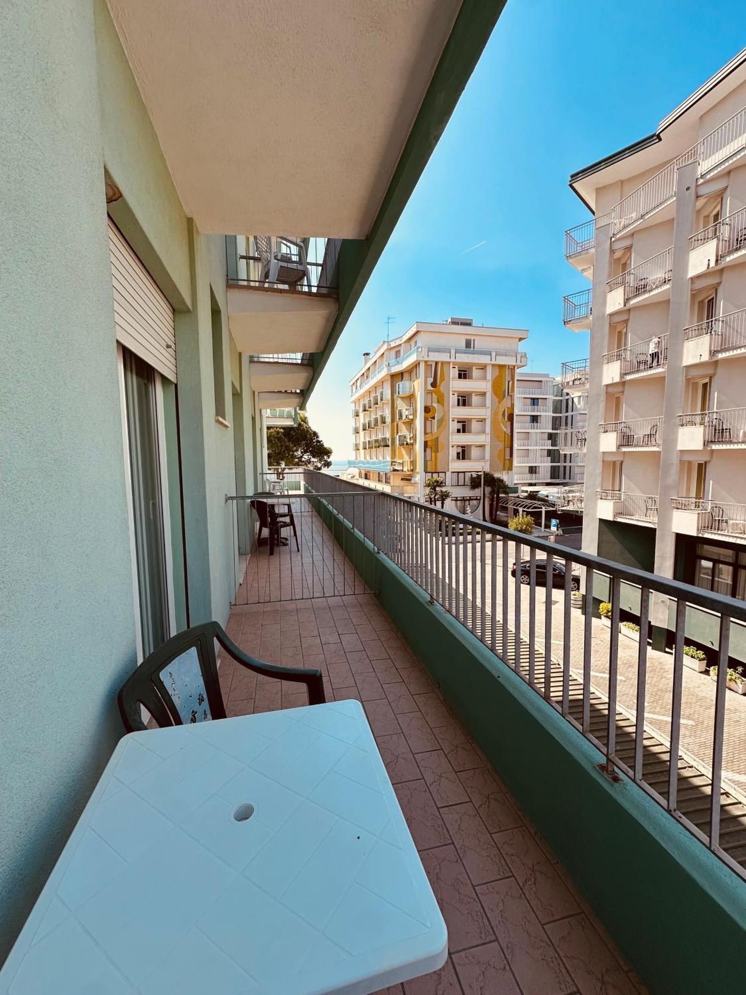 Hotel Palme Park & Beach Included Lido di Jesolo Exterior foto