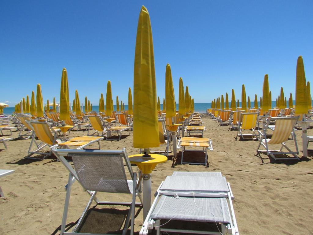 Hotel Palme Park & Beach Included Lido di Jesolo Exterior foto